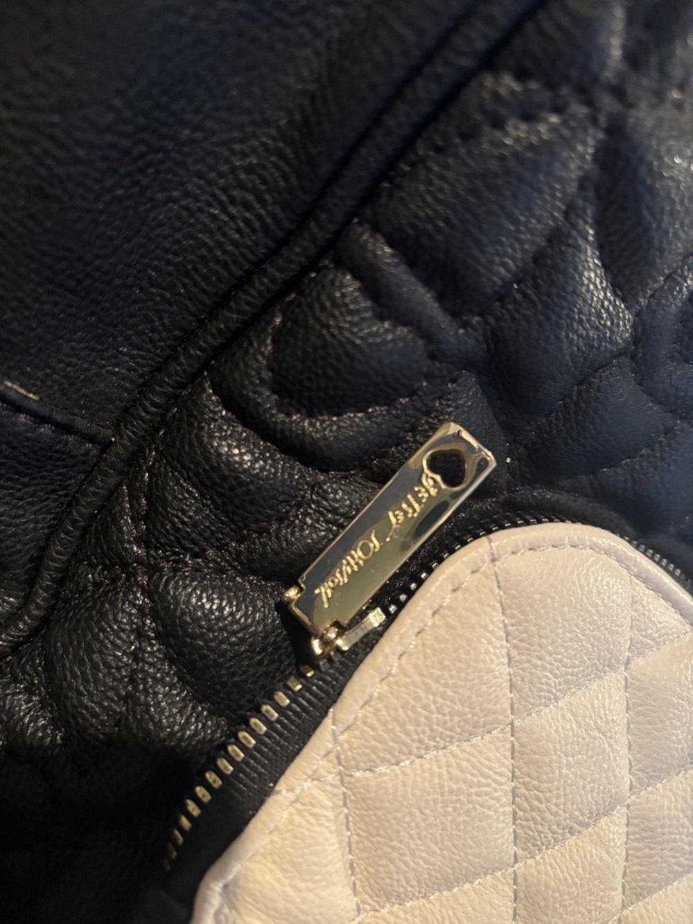 Betsy Johnson Quilted Black Travel Bag with White Cat Face Front Pocket - Picture 5 of 7